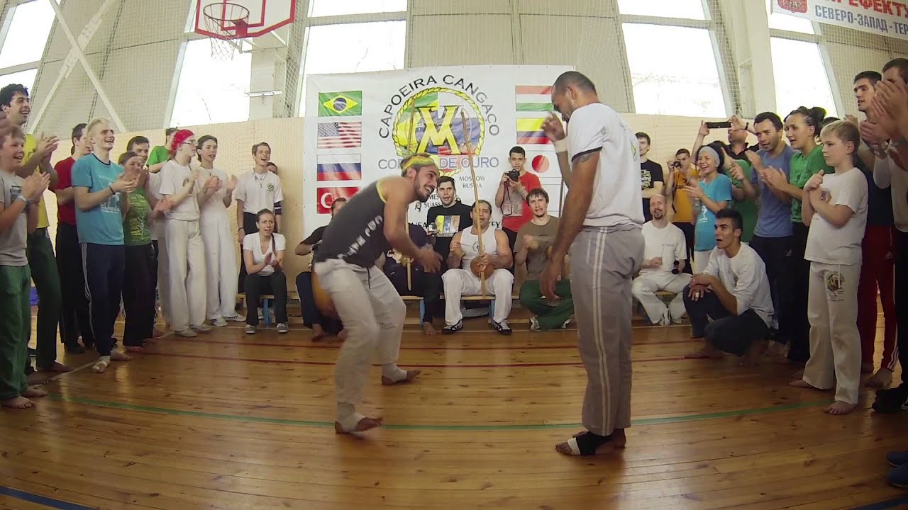 Capoeira Canga&ccedil;o/CDO Moscou:  Contra Mestre Narcelio - Contra Mestre Tico