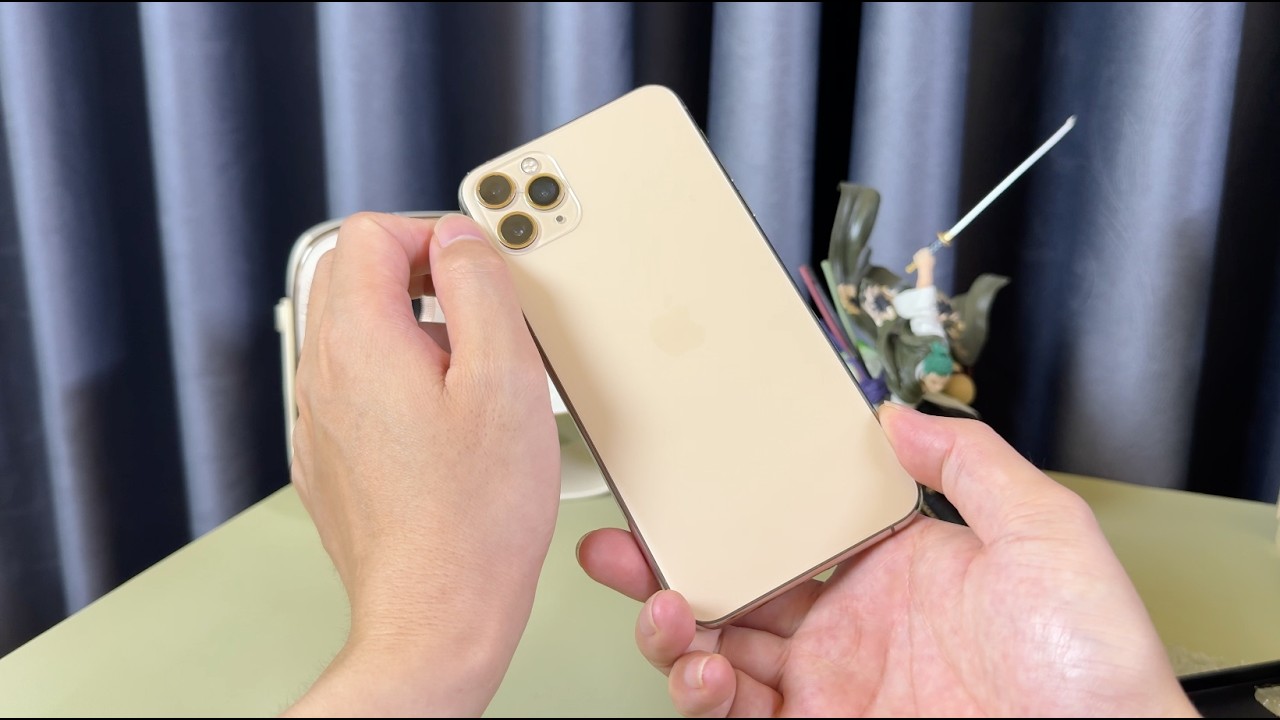 Iphone 11 Pro Max bản 256Gb - Gi&aacute; Hơn 2 Củ C&oacute; Vấn Đề G&igrave; Kh&ocirc;ng ?
