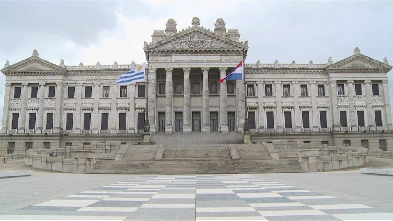 Uruguai e Argentina ratificam acordo Mercosul-UE | AFP