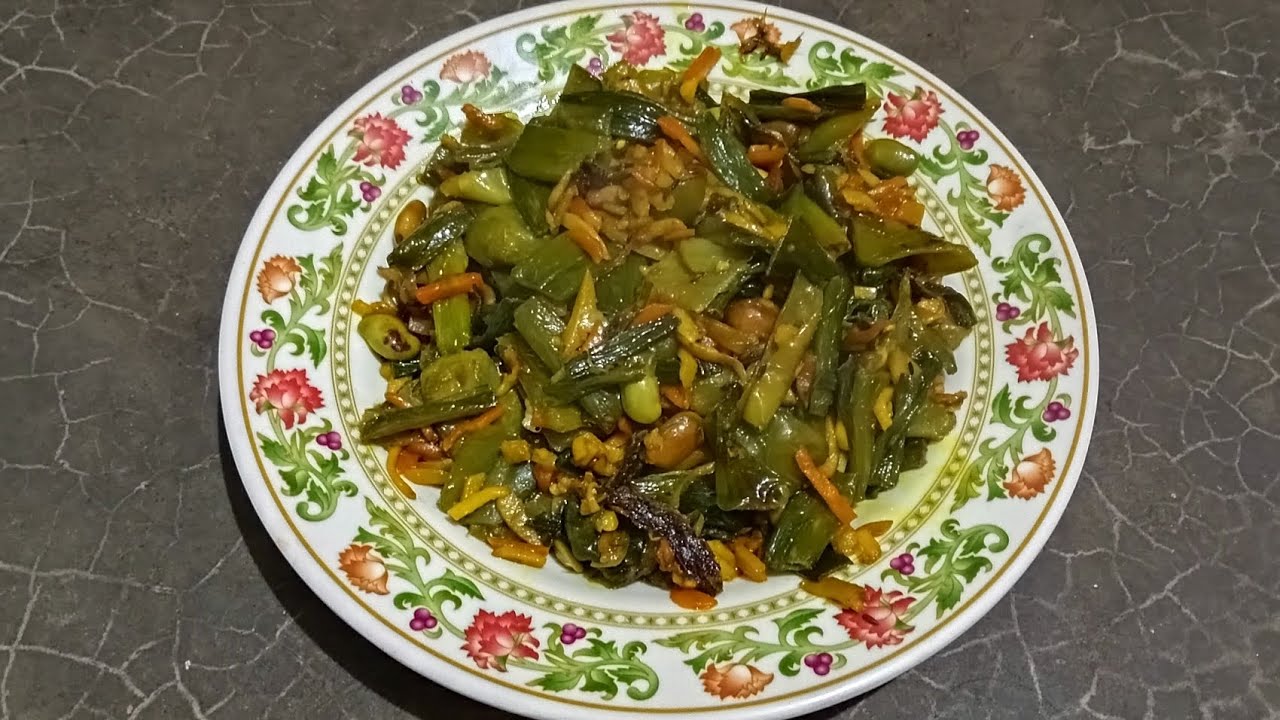 আলু গাজর পেঁয়াজ কলি ও সীম ভাজা রেসিপি #cook #recipe #cooking 