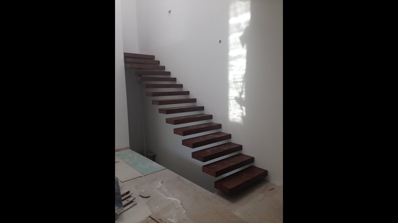 Floating stairs
