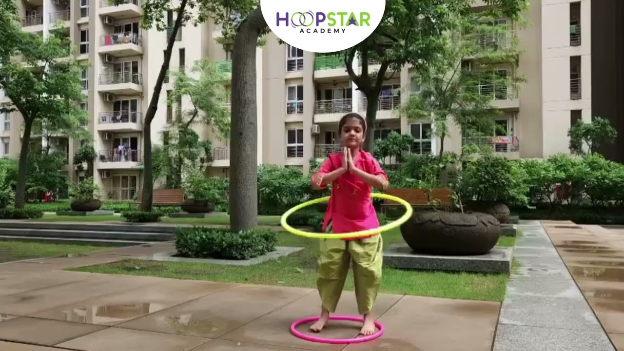 Dazzling hula hoop choreography Learned at Hoopstar Academy