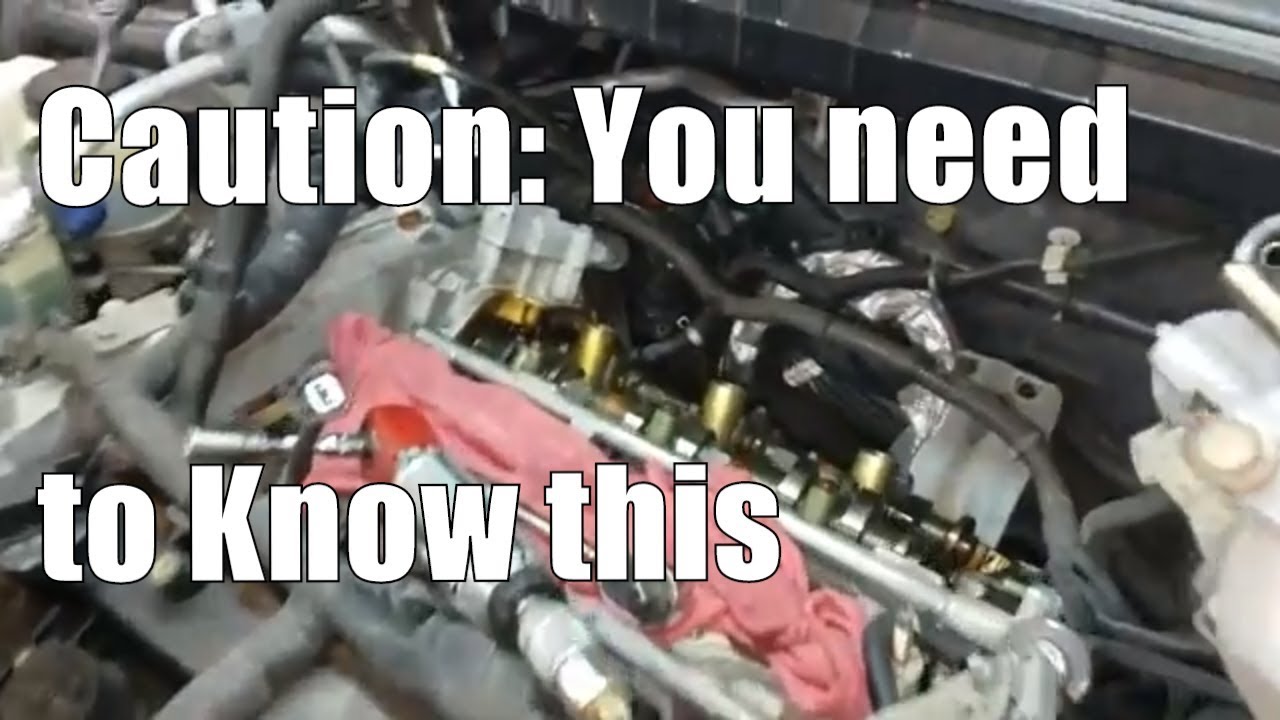 Прокладка клапанной крышки Nissan 3.5L, уплотнители свечных колодцев «не подлежат обслуживанию»