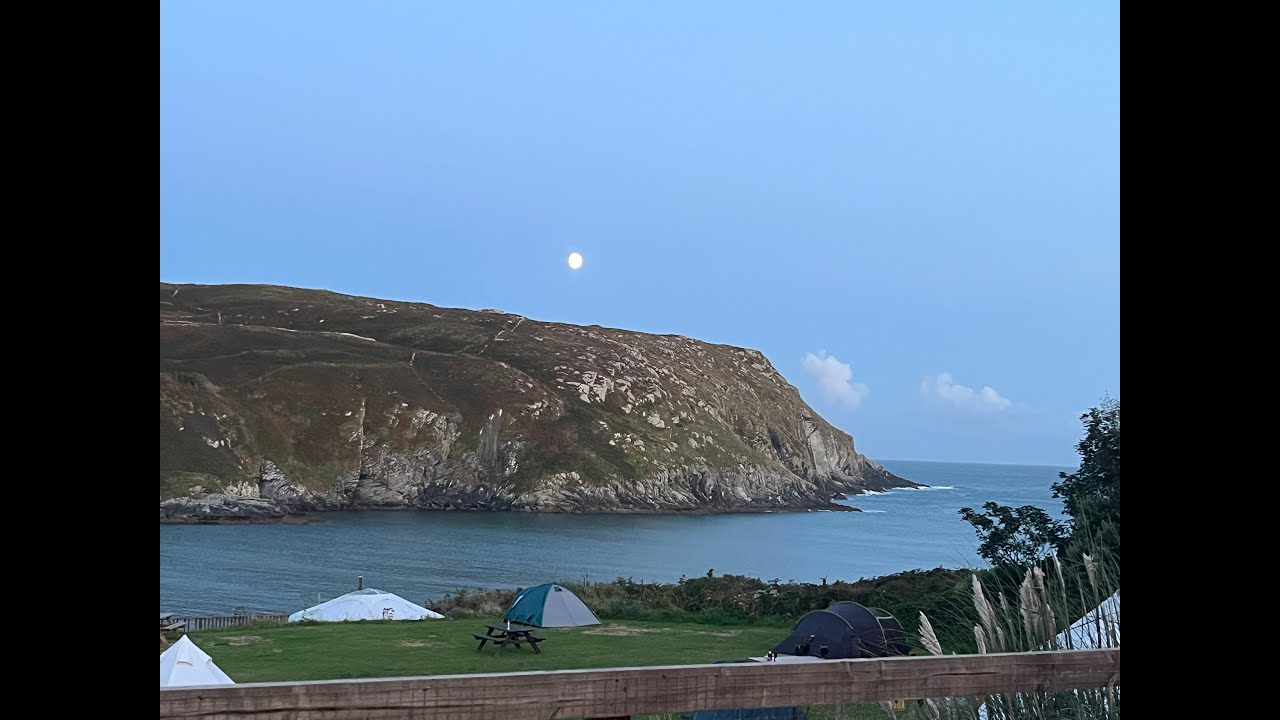 Tea with a Druid 396 - The Cup of Truth with Eimear Burke