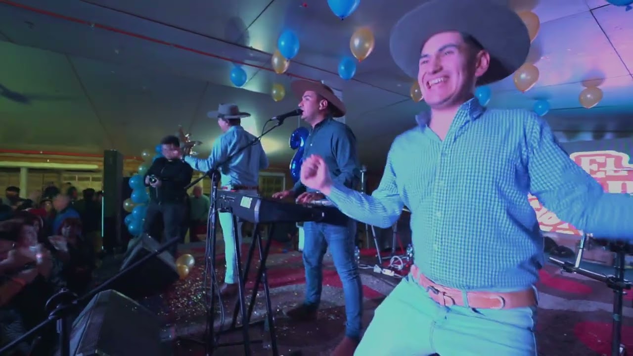 El Llanero De Ñuble - Mix La Carretera Concierto En Vivo HD