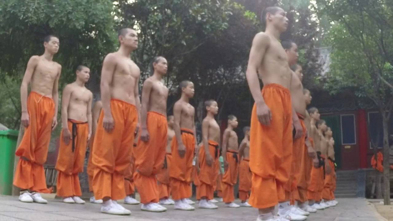 Shi Miao Hai teaching in Fawang Temple