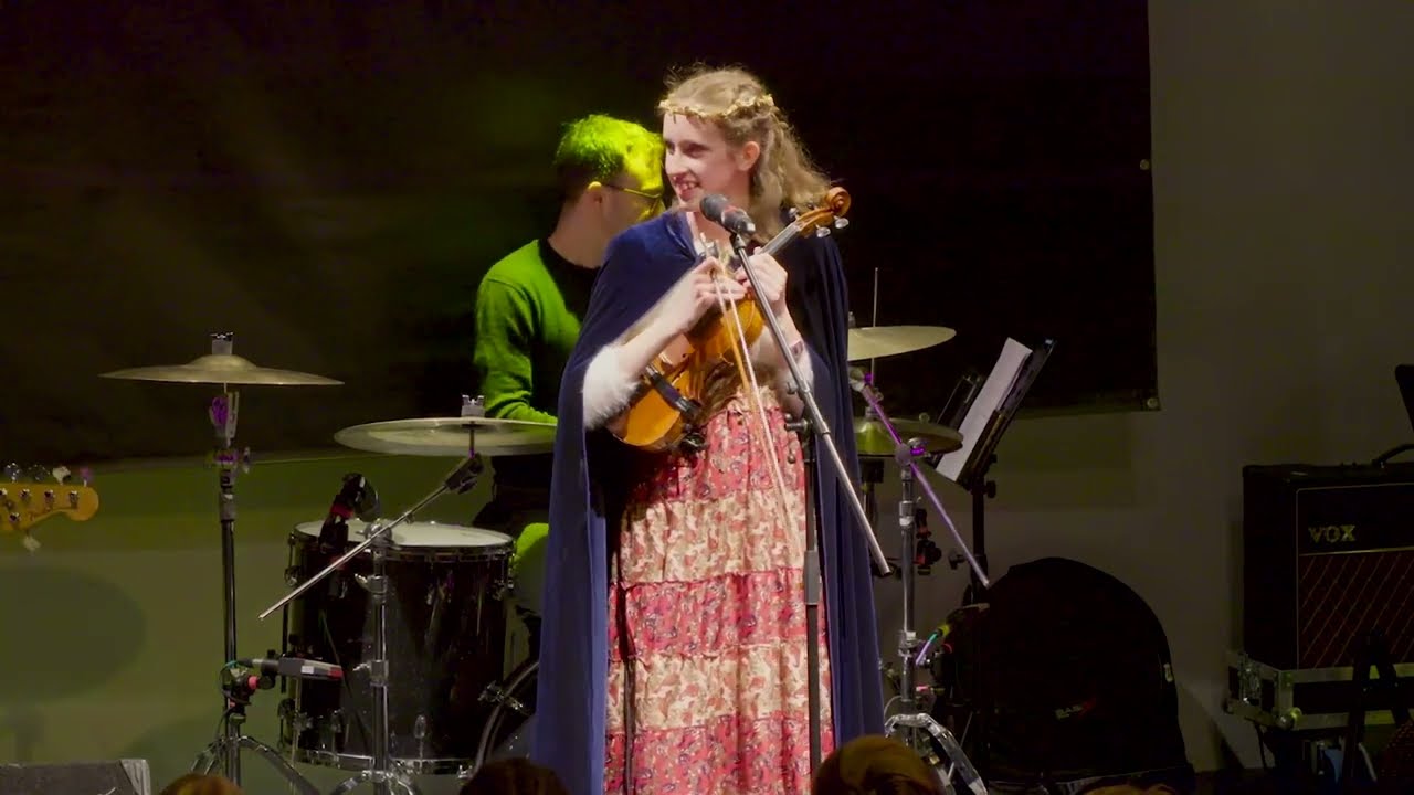 Young Songwriter 2023 showcase - Ottilie Wallace