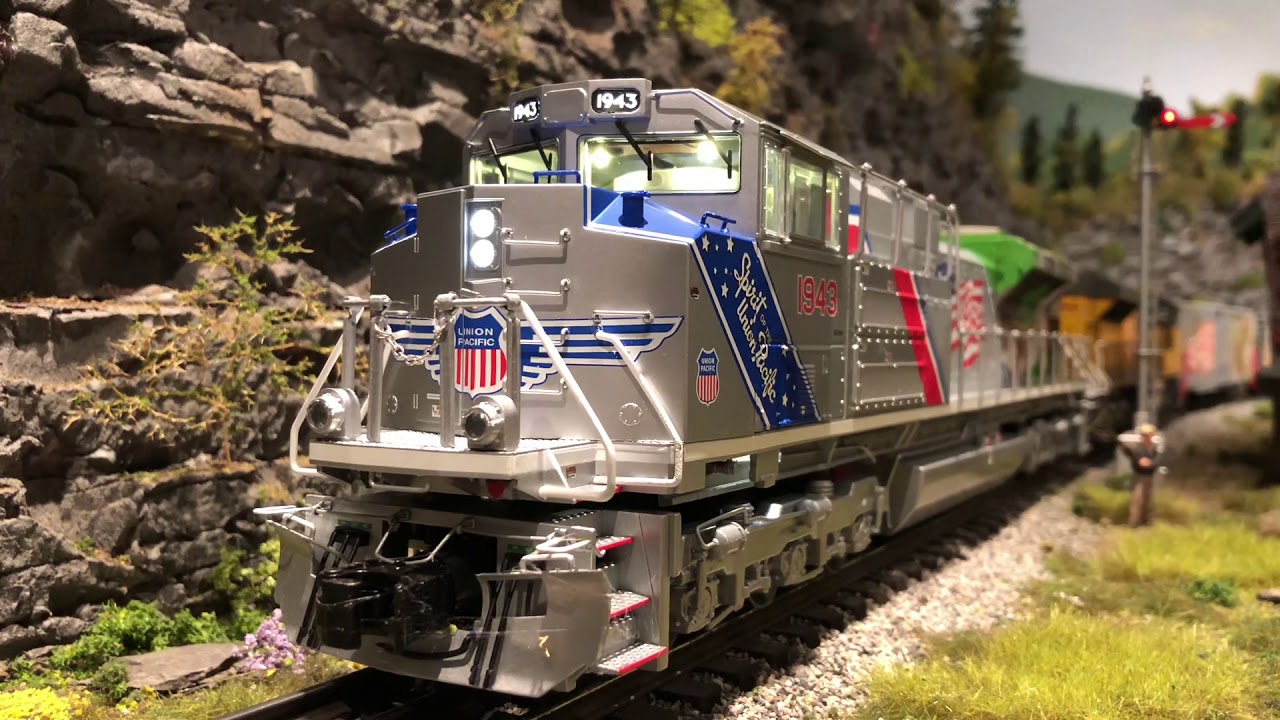 6-85315 Lionel Legacy Union Pacific “Spirit of the UP” SD70ACe (SD70AH) #1943