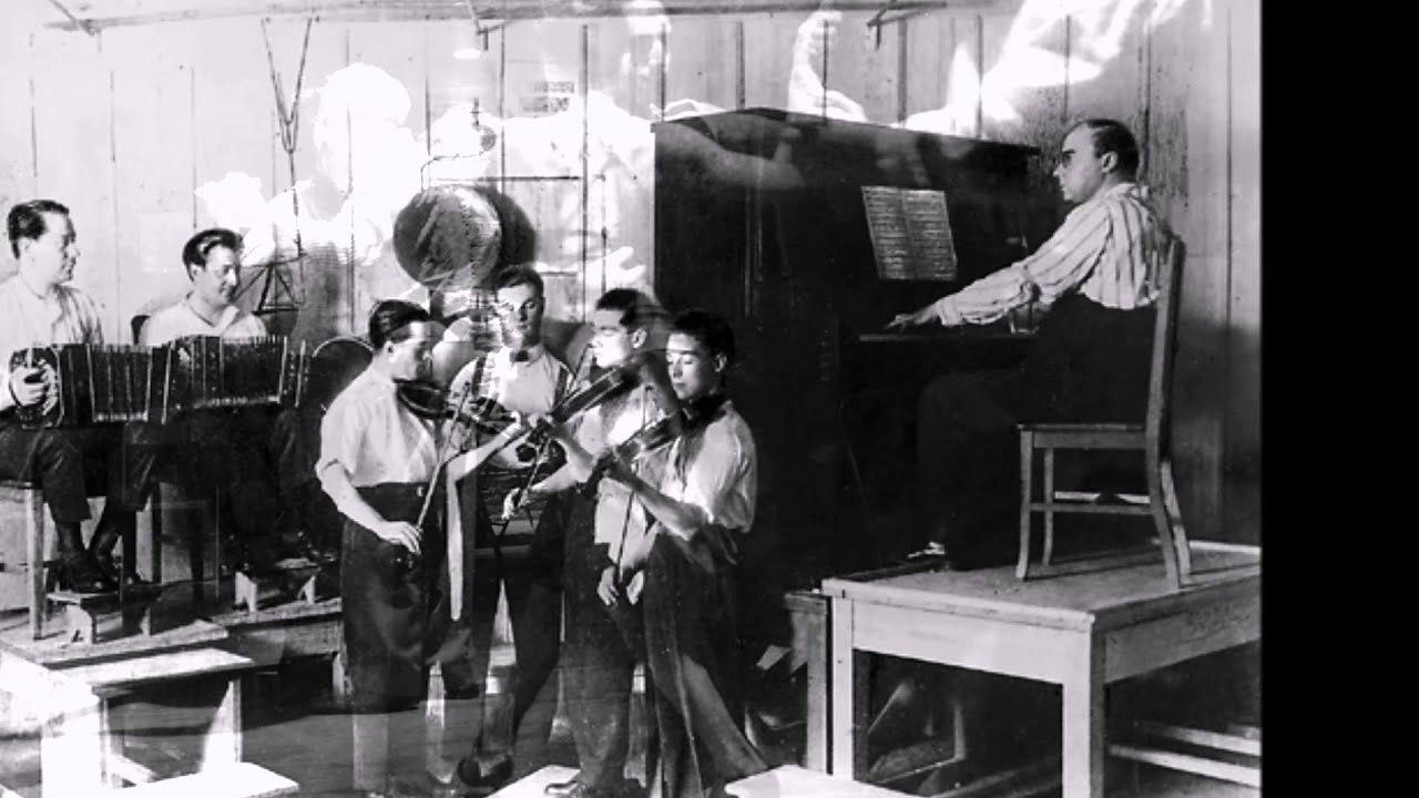 Duelo Criollo - Francisco Canaro canta Charlo (1928)