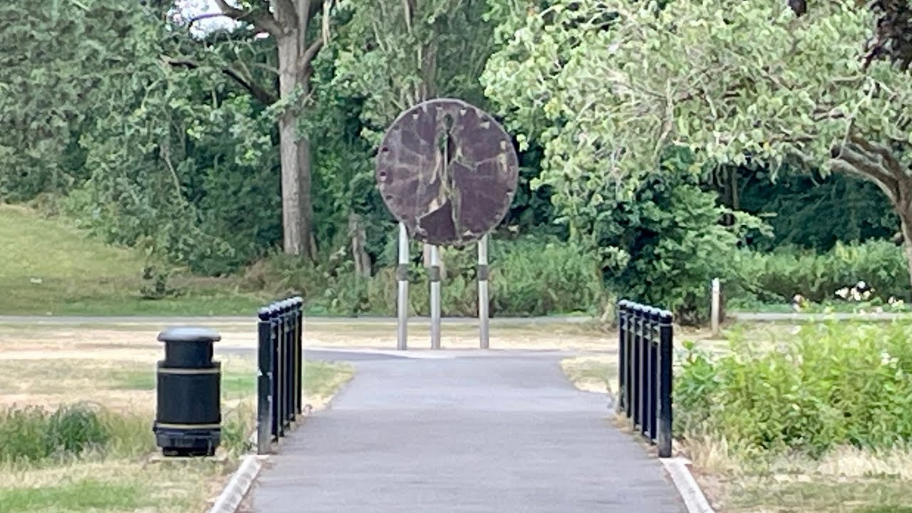 A Walk Around Sanders Park, Bromsgrove, Worcestershire