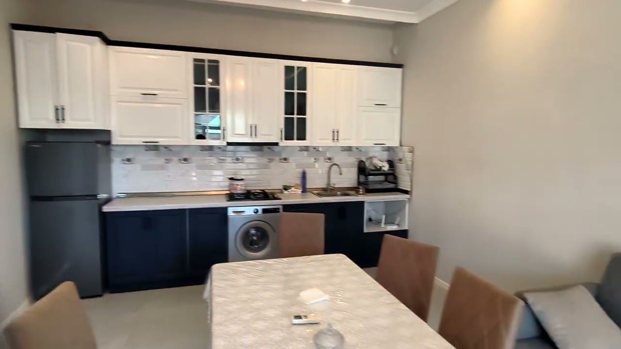 Qəbələdə bağ evi təcili satılır.503827725