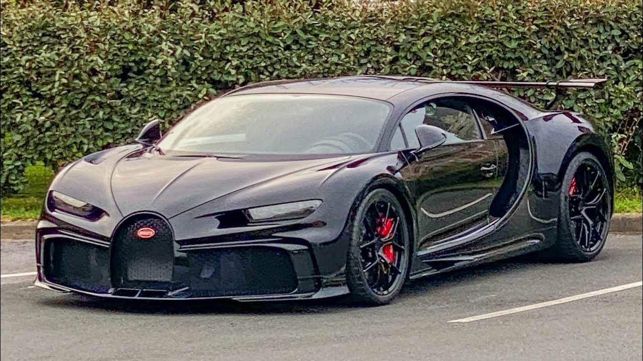 SUPERCARS in BIARRITZ (BUGATTI Chiron Profilée, Chiron Pur Sport, Veyron Transformers...)