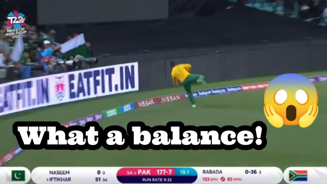 Rossouw catch | Rilee Rossow's Boundary line catch vs Pakistan | SA vs PAK | ICC WCT20 2022