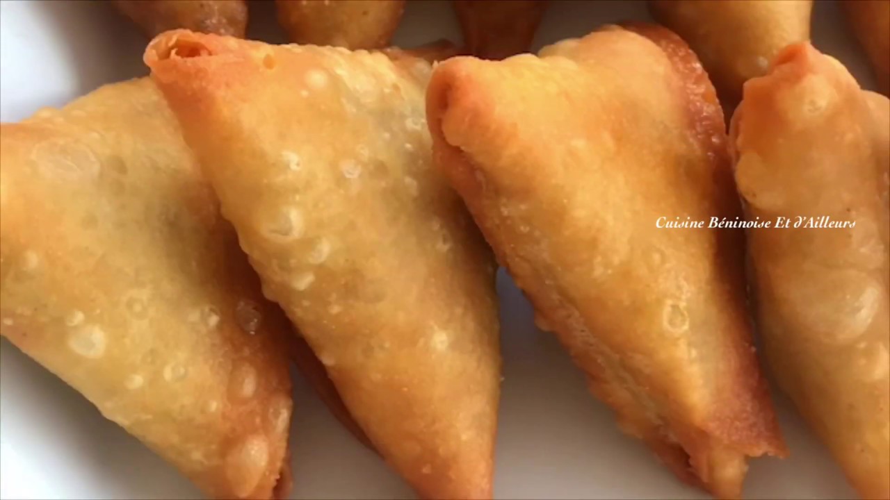 Samoussa à la viande hachée // Samoussa with ground beef😋