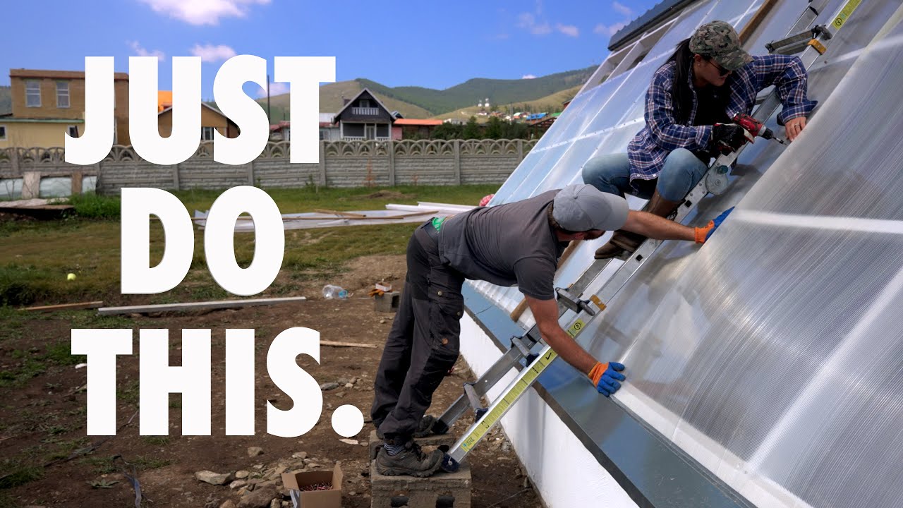 Winter greenhouse build || How to install Polycarbonate