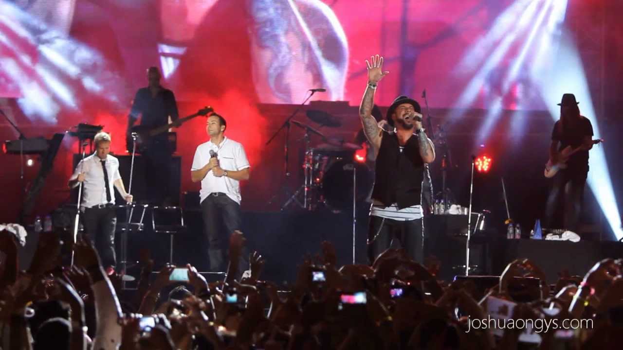 [HD] Shape Of My Heart - Backstreet Boys at 2013 Twin Towers Alive Concert