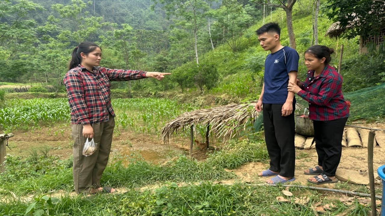 The ugly girl intended to take police officer Thuan home with her. Luckily Dung returned in time.