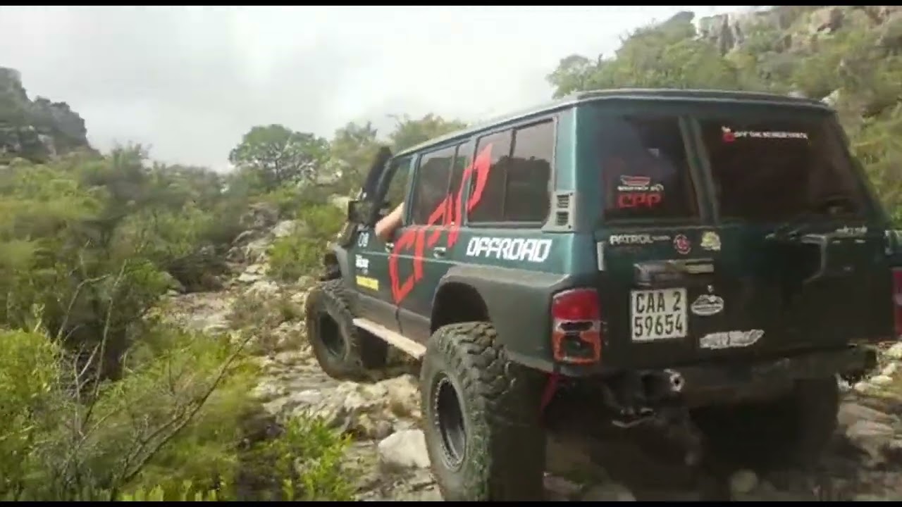 Nissan Patrol GQ tb45 37inch beadlocks twin locked mixed dunes and trails 4x4 offroad mudterrain