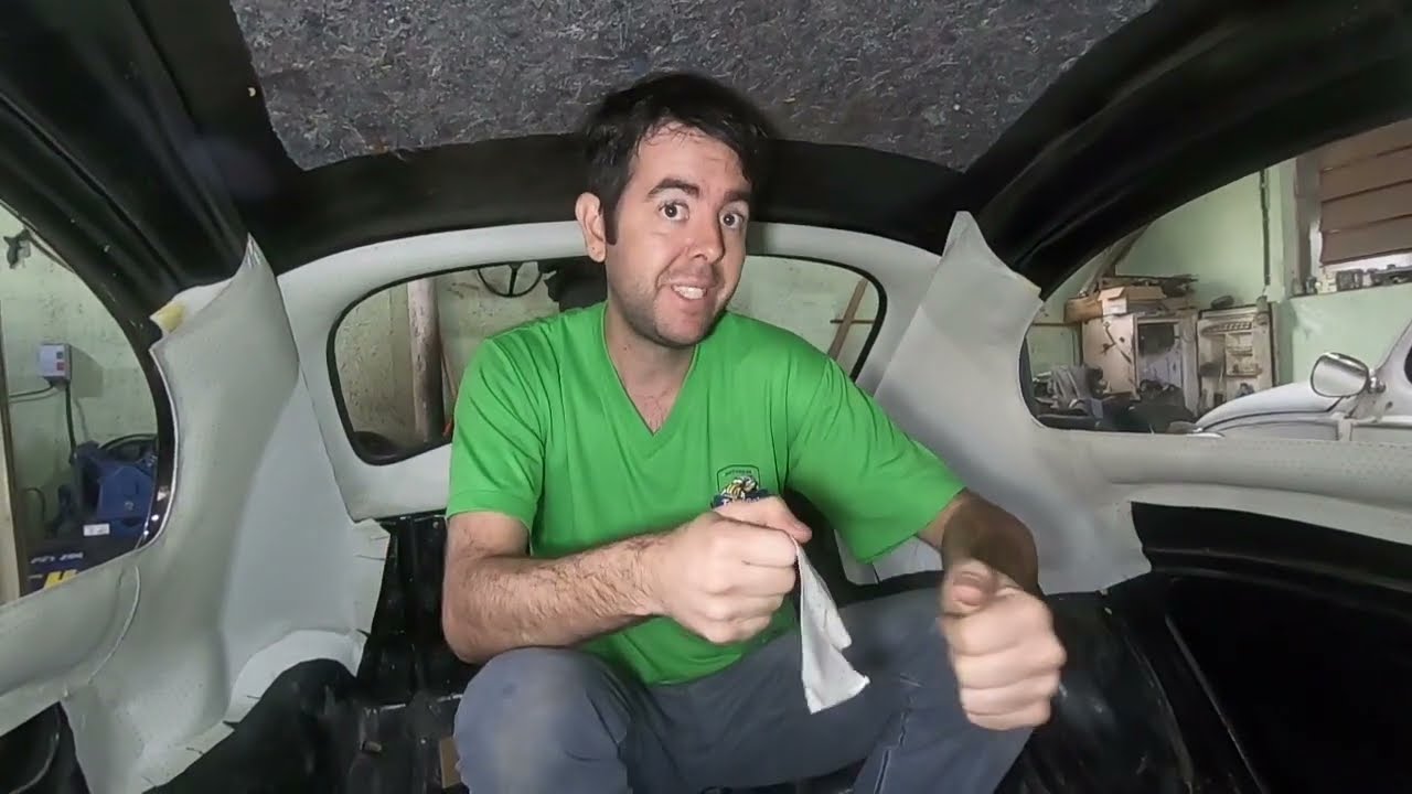 Forro de teto Fusca paralelo, original ou modelo original qual a diferença?