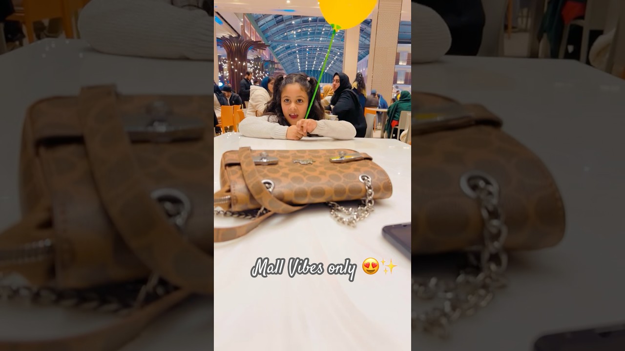 Cute Girl + Mall = Happiness 🛒😍✨