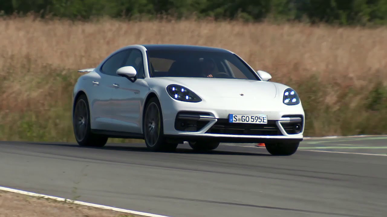 Porsche Panamera Turbo S e-Hybrid Executive