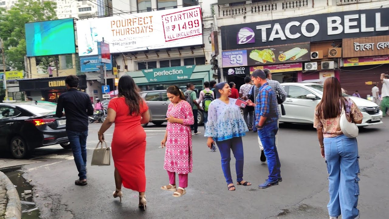 Kolkata Dark Reality - Unseen Side of Park Street