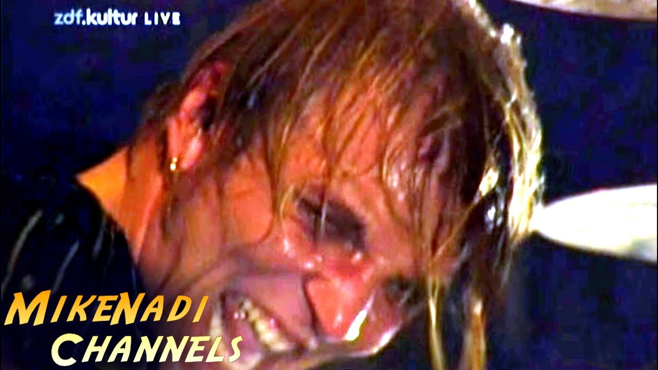 APOCALYPTICA - Seek and Destroy / August 2011 [HD] Wacken Open Air
