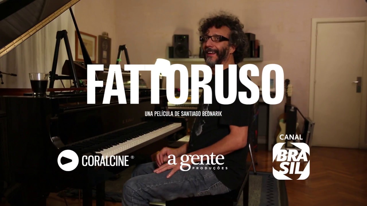 FATTORUSO - Entrevista inédita a Fito Páez donde interpreta 