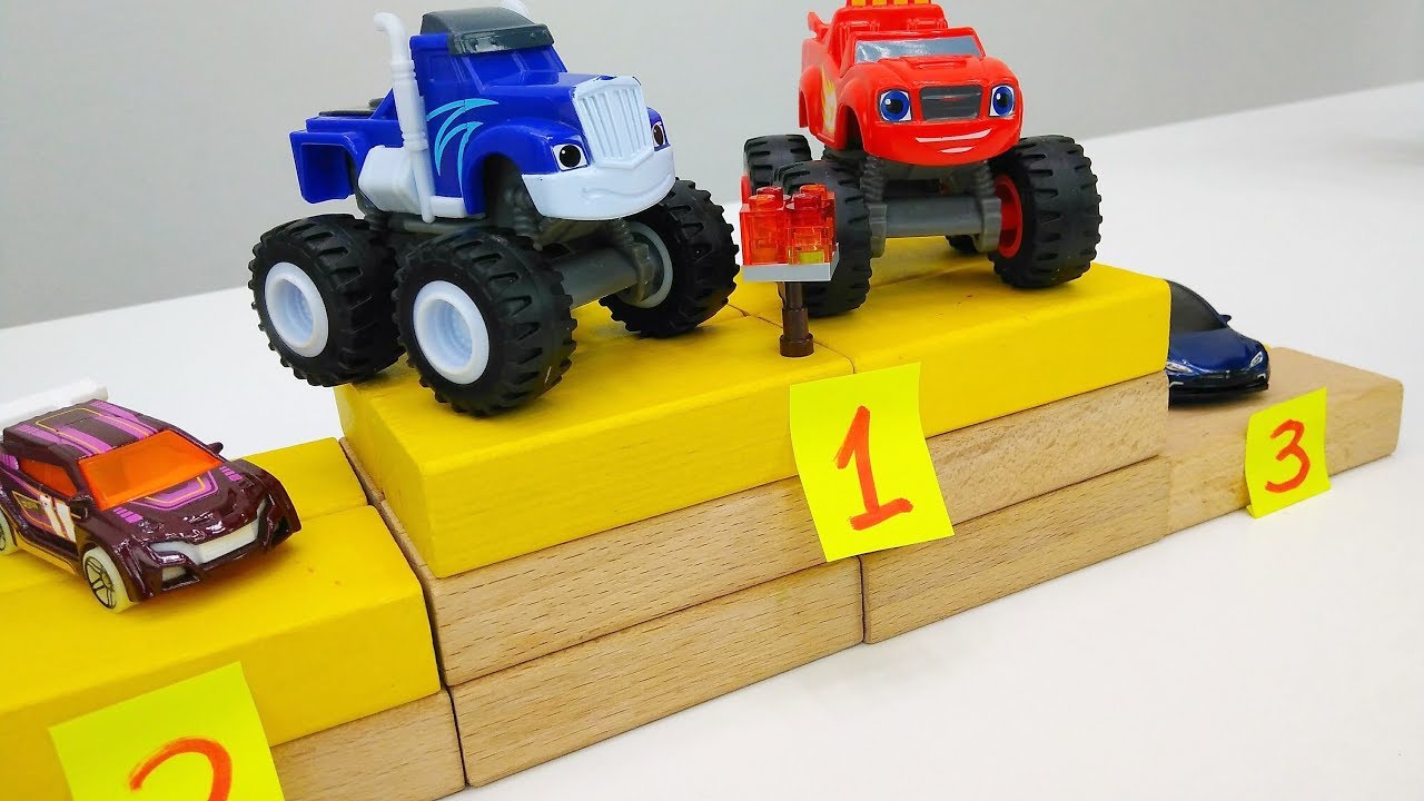 Blaze e le mega macchine. Una coppa per le maccinine giocattoli.   Giochi per bambini
