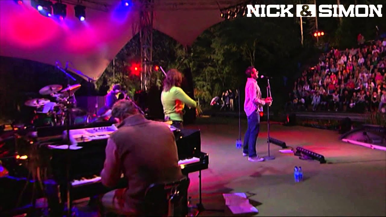 Nick & Simon - She's Always A Woman (Live in Openluchttheater Caprera 2008)