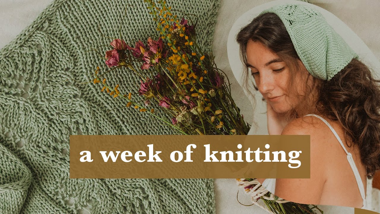 Knitting Vlog // Knitting the Penelope Kerchief