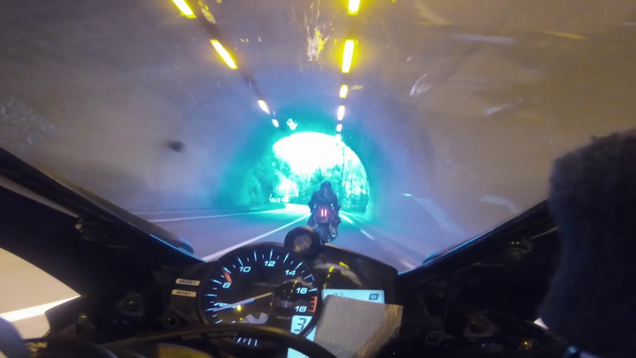 R6 SV1000 74