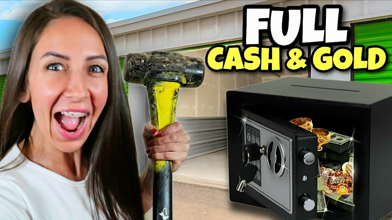 Locked Safe FULL OF MONEY! We Bought Abandoned Storage Unit!