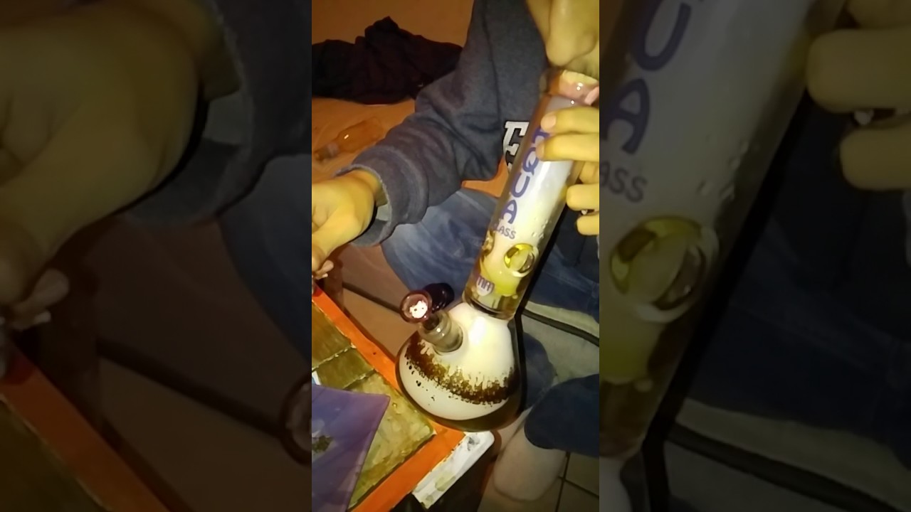 Bong Hit. Hash/Roach/Weed