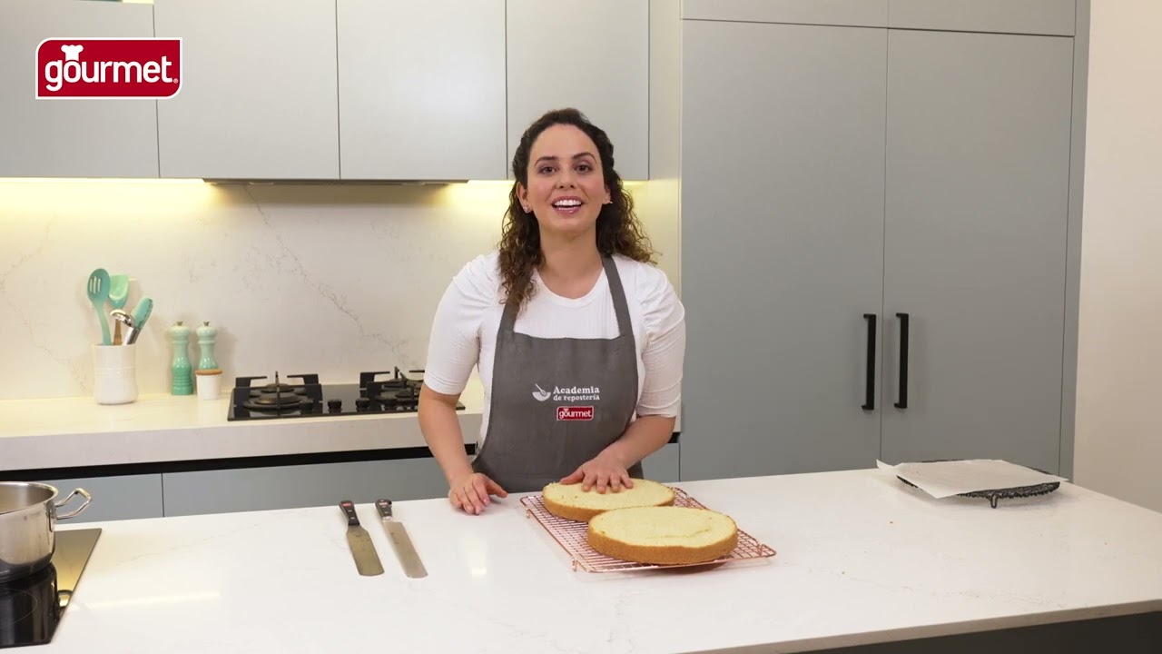 ACADEMIA DE REPOSTERÍA GOURMET - TORTA TRES LECHES
