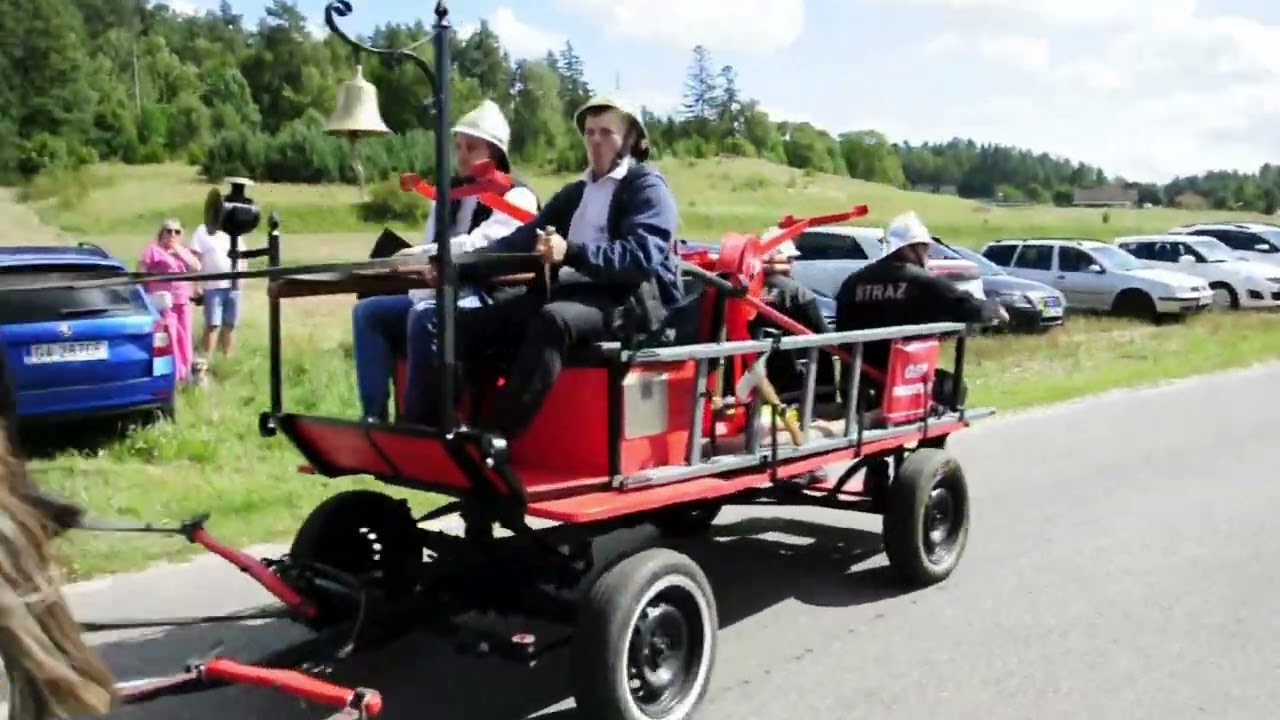 Szymbark. Parada Konnych Sikawek Strażackich