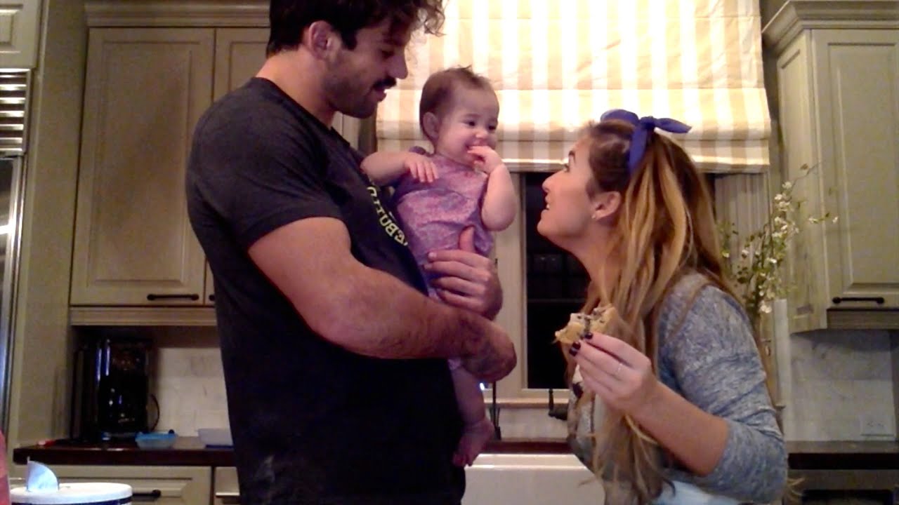 Jessie James Decker - Chocolate Chip Cookie How To