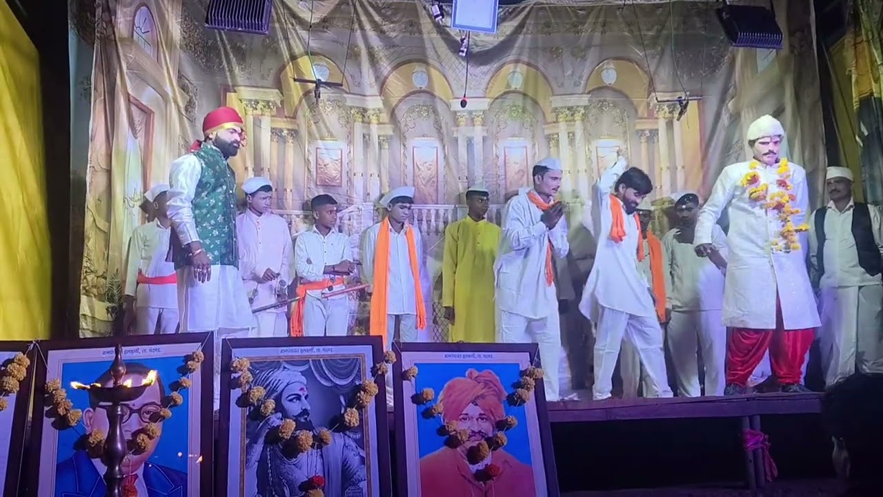हलकर्णी मध्ये छोटीशी नाटकाची झलक