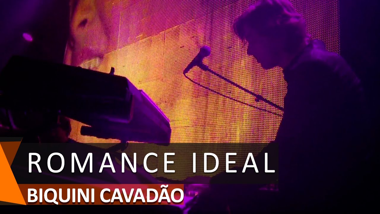 Biquini Cavad&atilde;o e Claudia Leitte: Romance Ideal