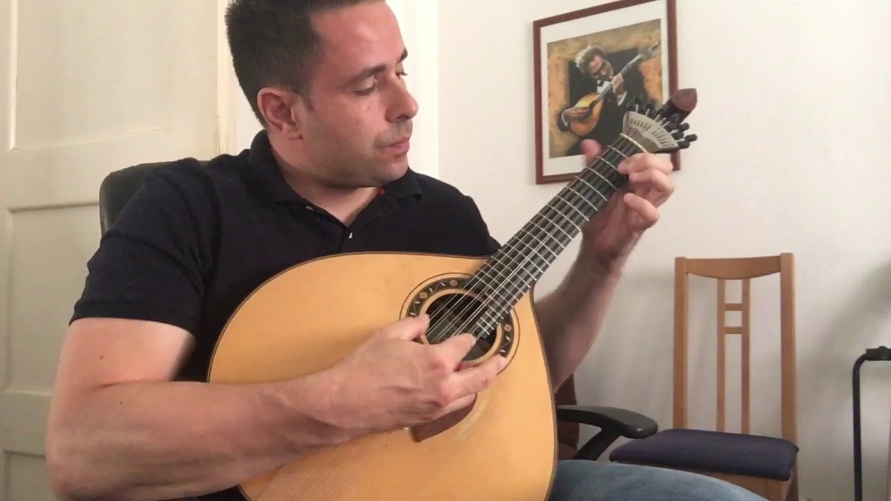 Ensaio Variações em Si menor Carlos Paredes  -Tocado a 10% mais lento que o original
