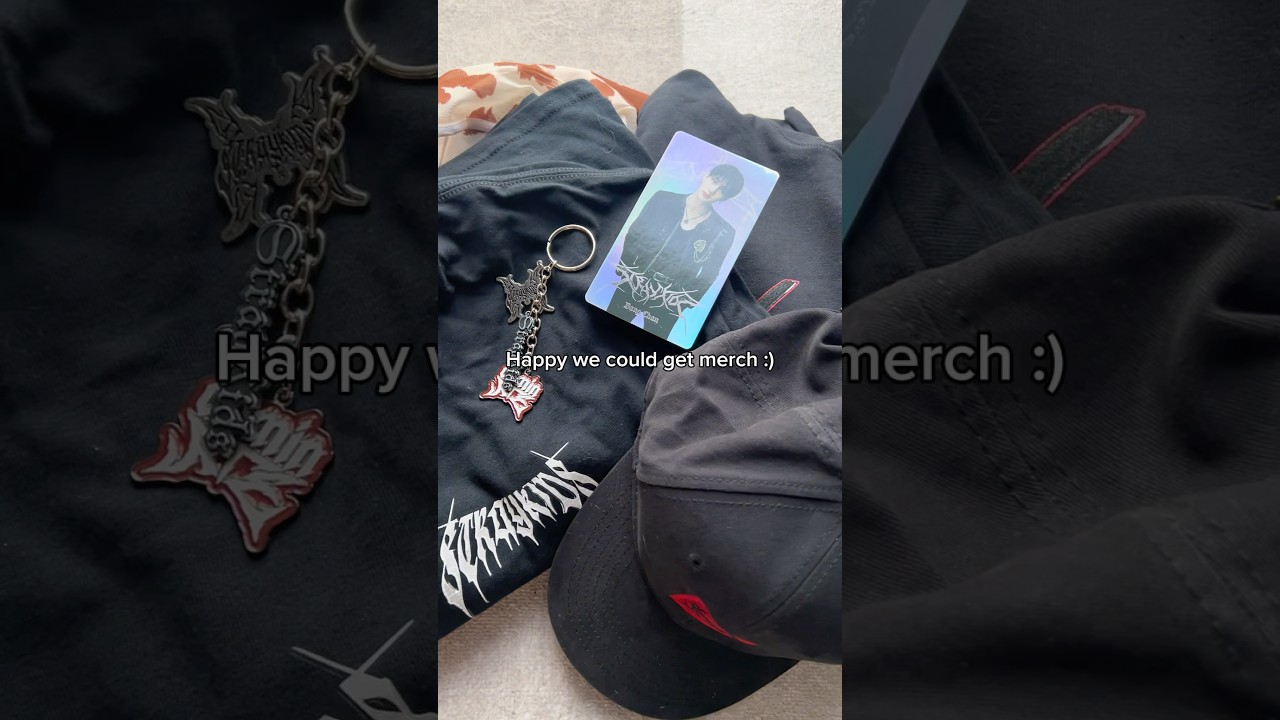 Stray Kids Dominate World Tour NYC Merch Haul ♥️ Stay Vlog | Stray Kids Merch Haul | Kpop Merch Haul