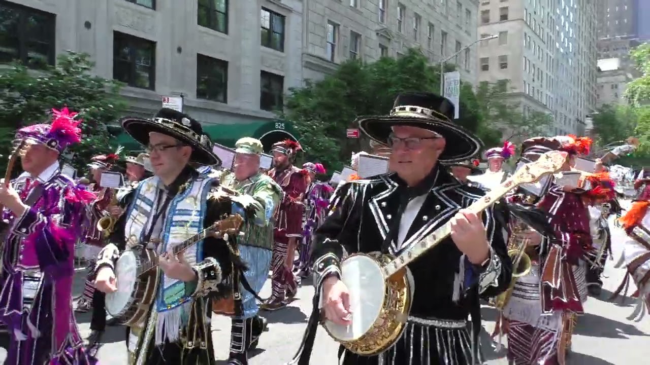 Celebrate Israel Parade~NYC~2022~Quaker City String Band~NYCParadelife