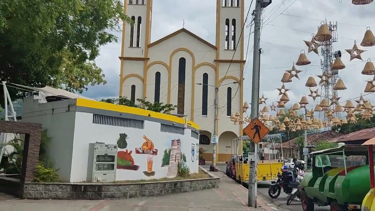 Parque principal del turístico municipio de Tocaima, Cundinamarca, Colombia.