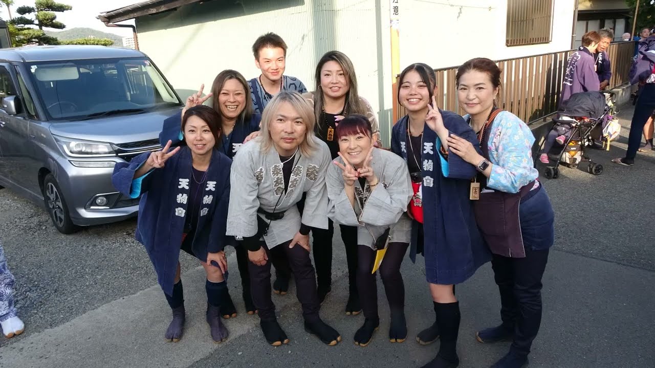 令和６年　秦野市＜今泉神社＞例大祭　本社神輿＝渡御（上今川町）『LUNA  SEA  真矢さん、奥様（石黒彩さん）』ご参加！！