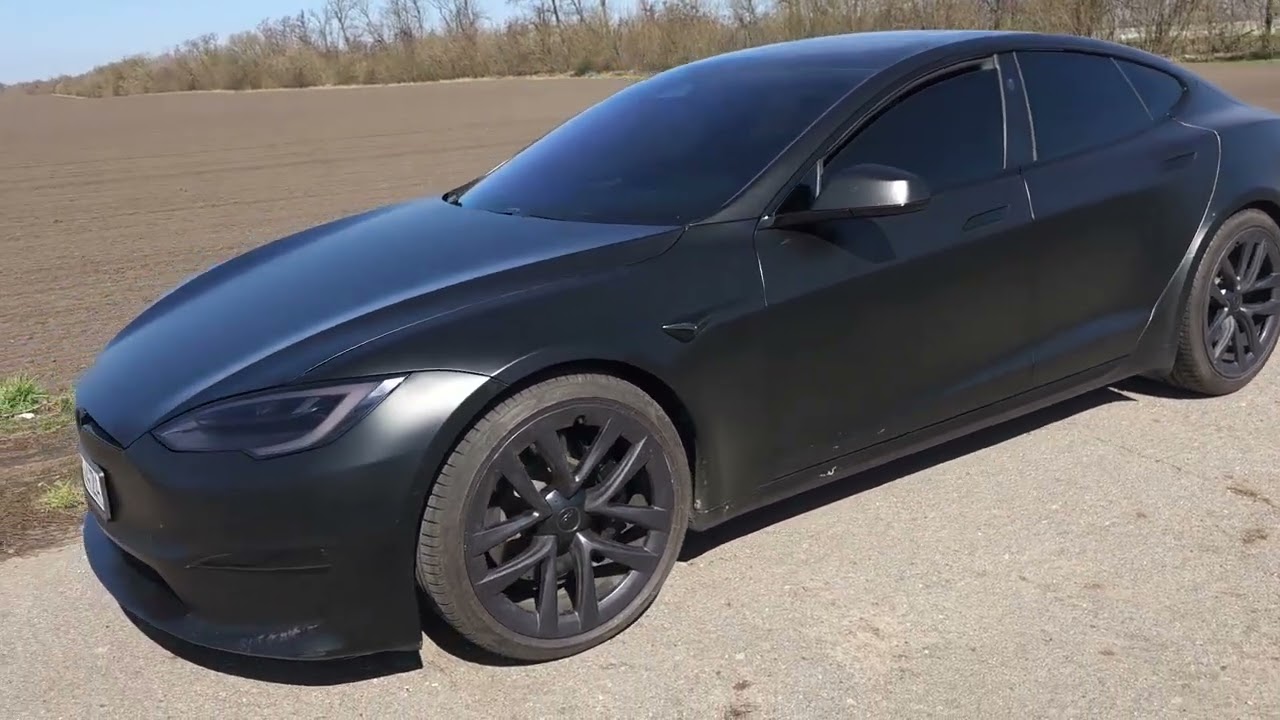 Дальняк на Tesla Model S 100P