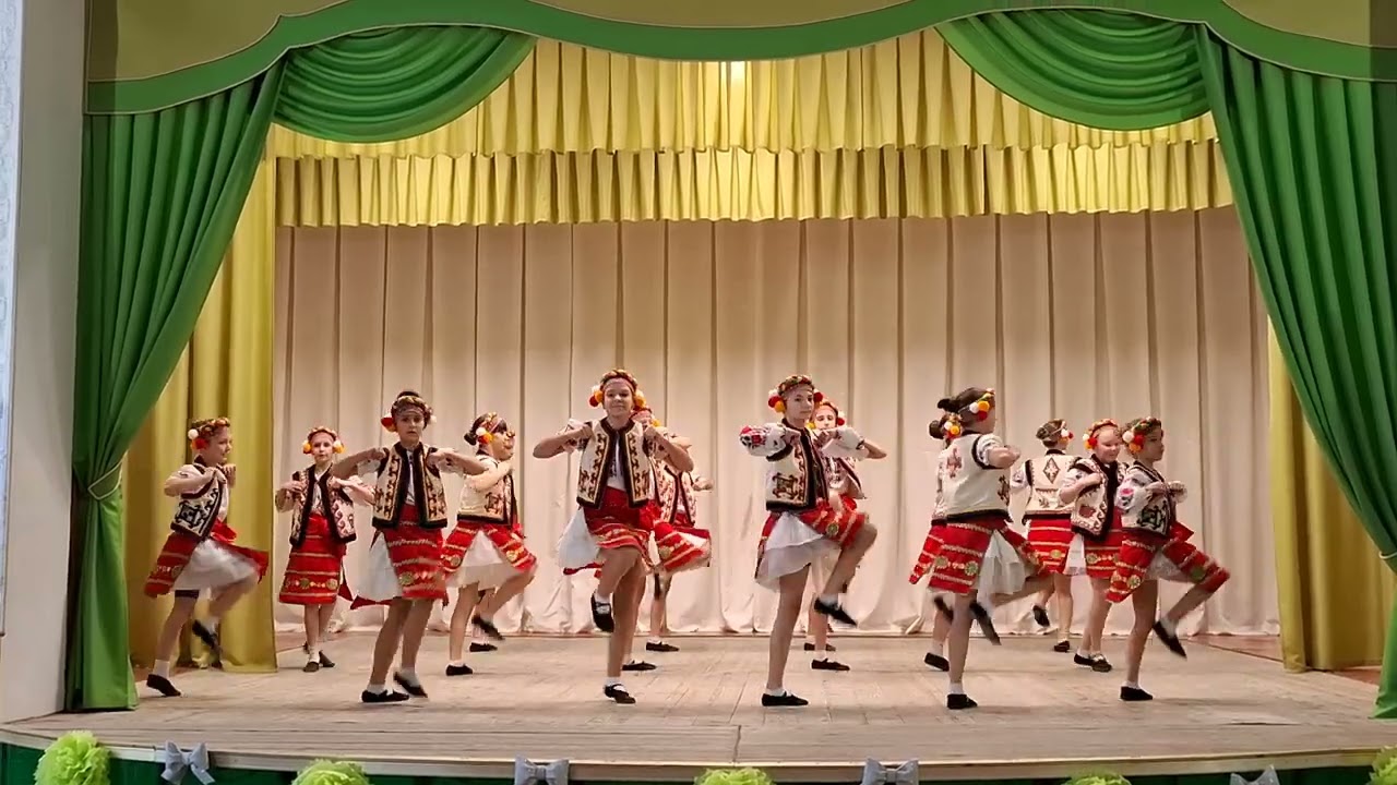Гуцульський танець, Шатавський ліцей