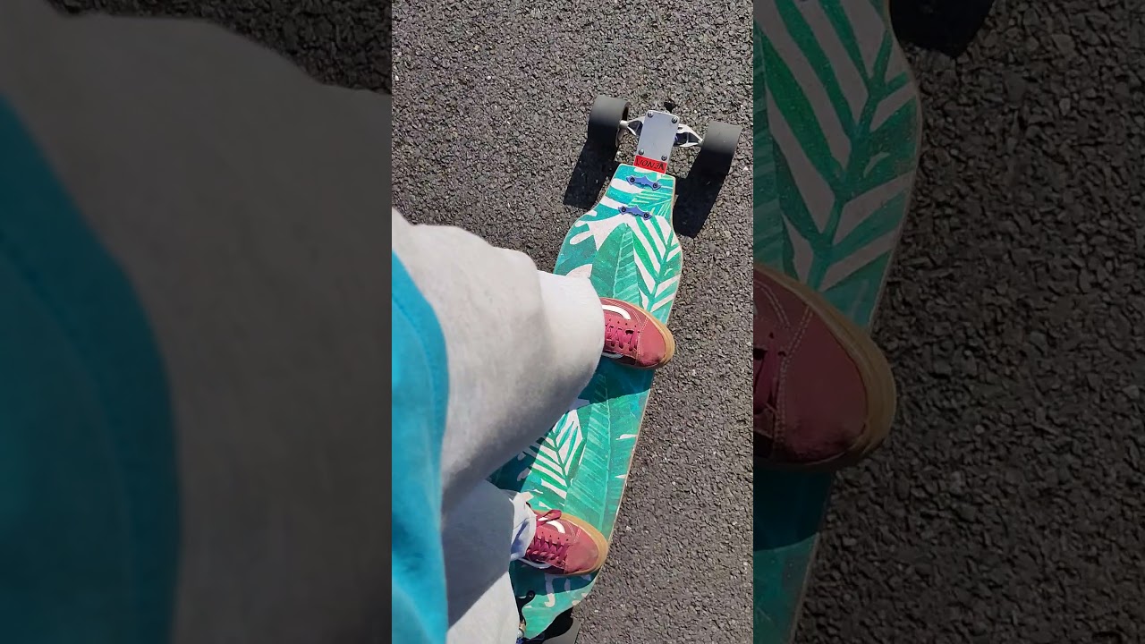 Long Distance Pumping LDP Surfskate. Surf Pumping and Pushing different techniques