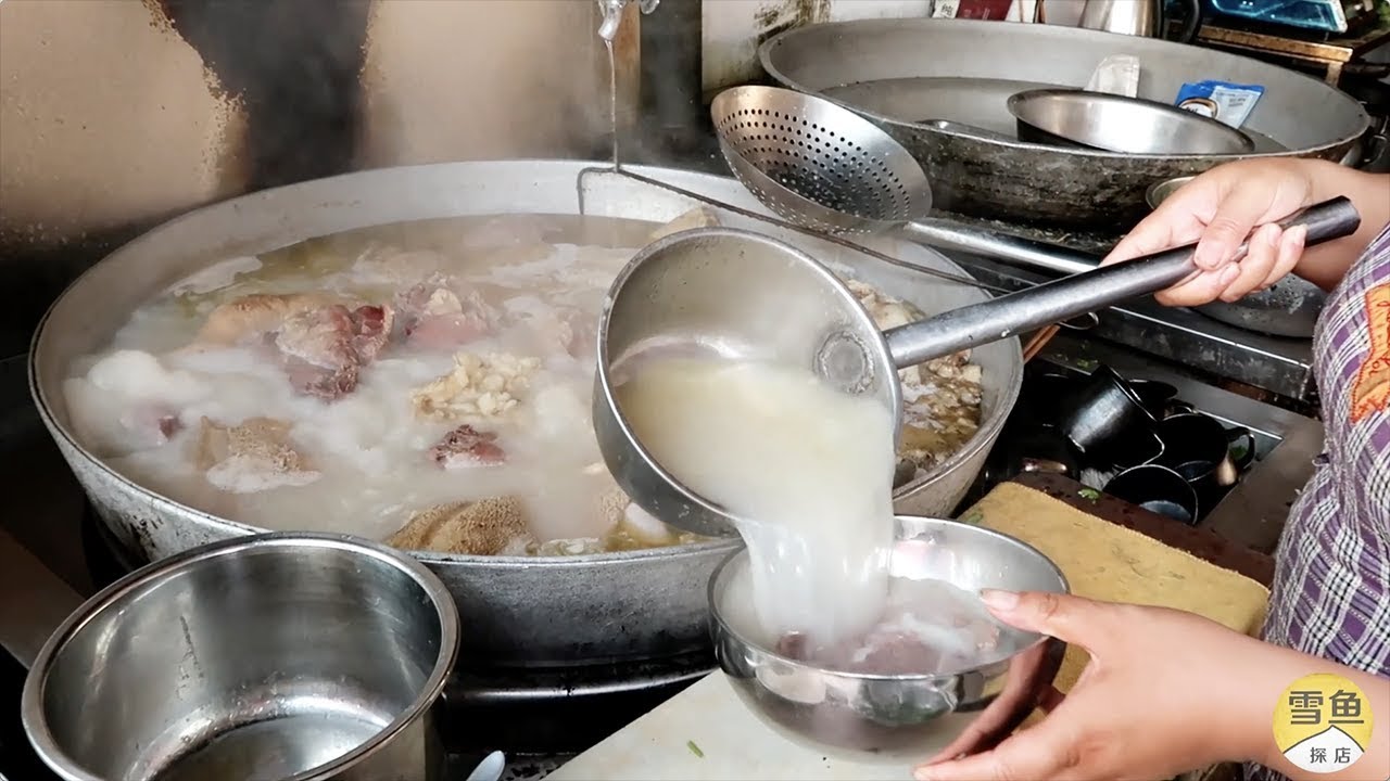 200斤牛肉炖一锅汤，一碗15元，日卖500碗！顾客早上5点就来喝汤