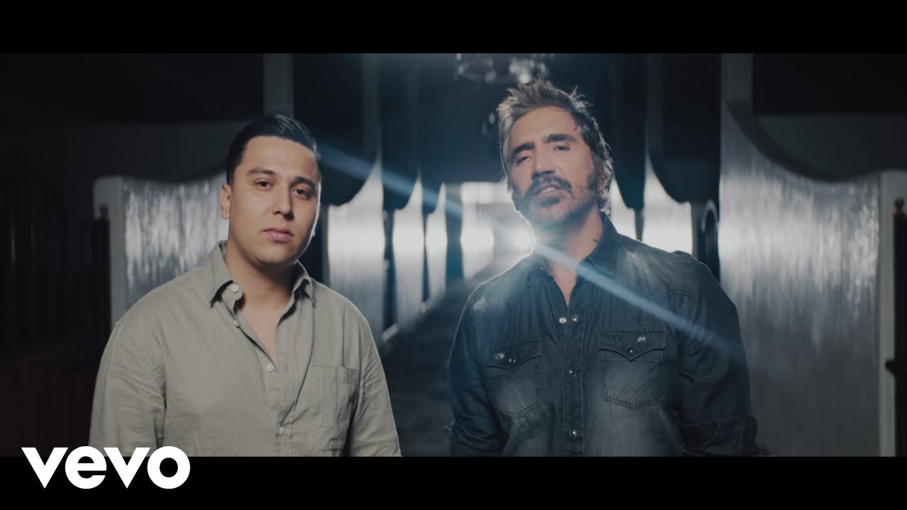 La Arrolladora Banda El Limón De René Camacho, Alejandro Fernández - Nunca Dudes En Llamarme