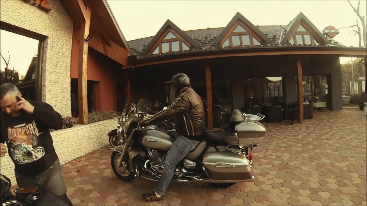 YAMAHA XVZ1300 Royal Star Venture